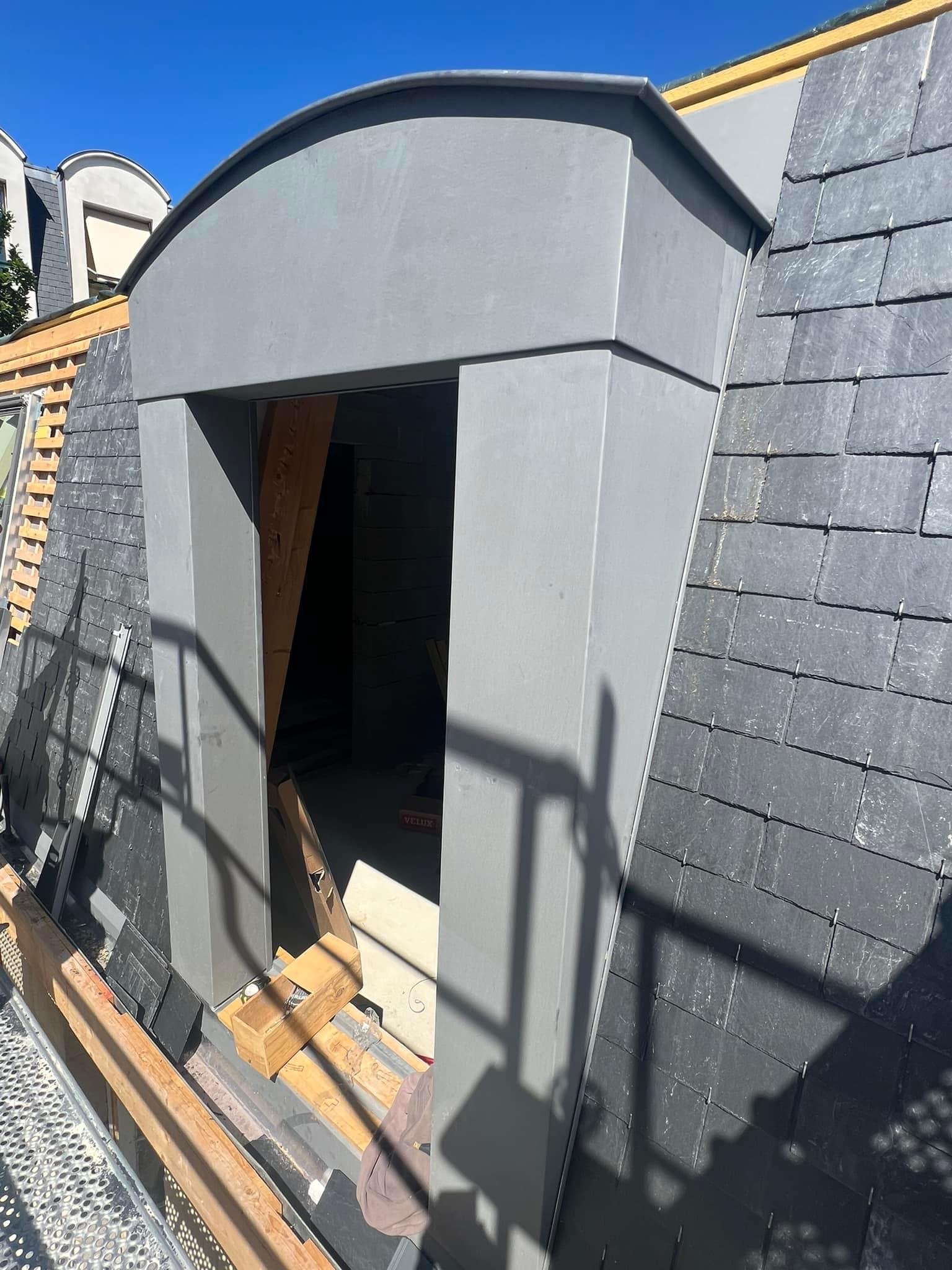 Caen : comble à la mansarde